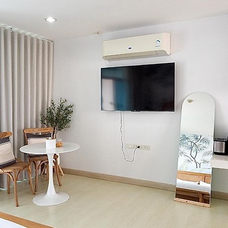 The Beach Bangsaen By Thanthita Next To Wonnapa Beach Free Disney Plus Exteriér fotografie