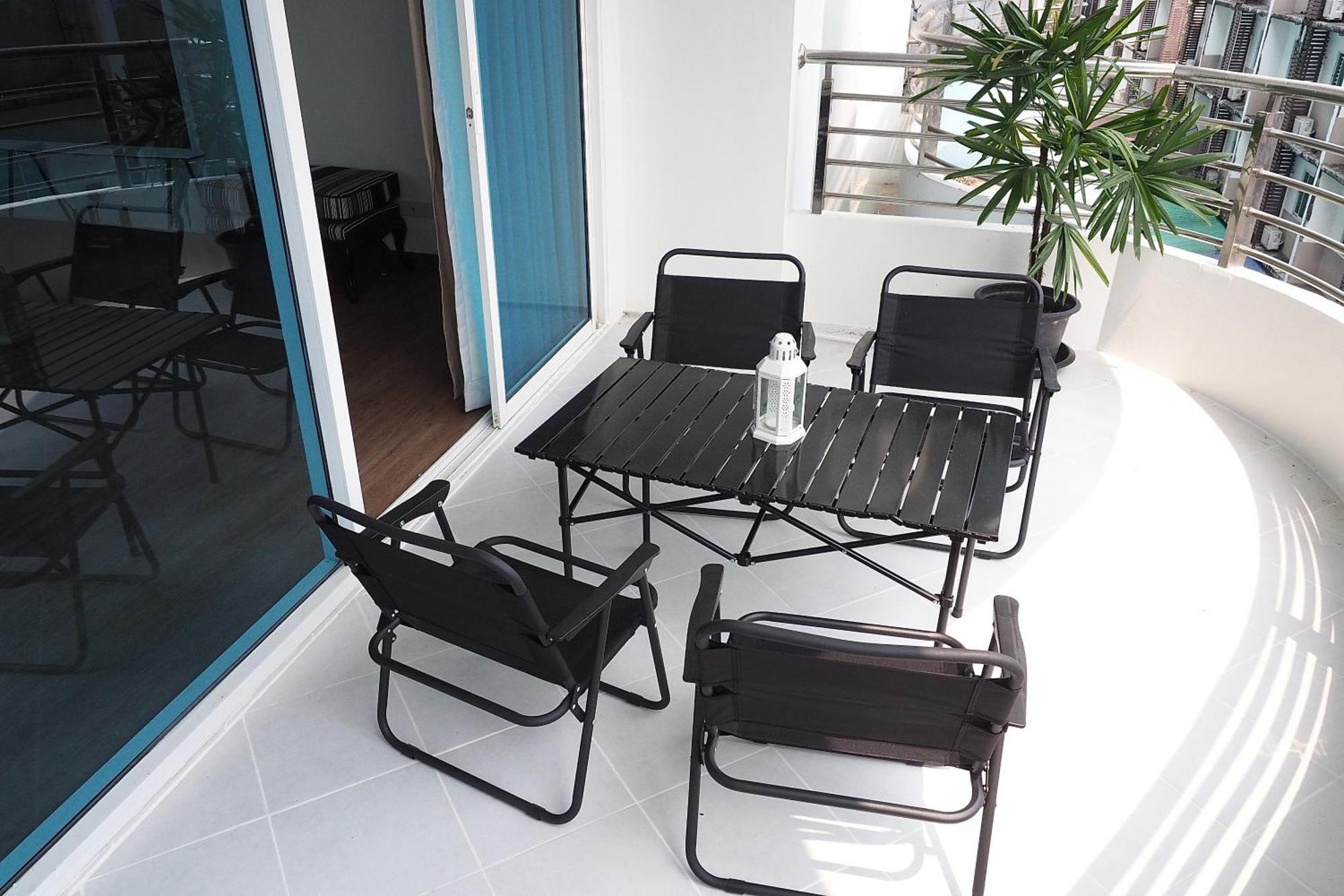 The Beach Bangsaen By Thanthita Next To Wonnapa Beach Free Disney Plus Exteriér fotografie